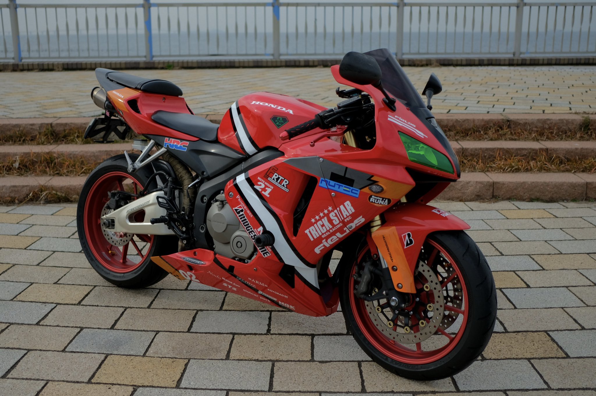 しろ Cbr600rr Z33 7603tv Cbr600rr Pc37 後期 です ˆˆ T Co Fjwiwkbt28 Twitter