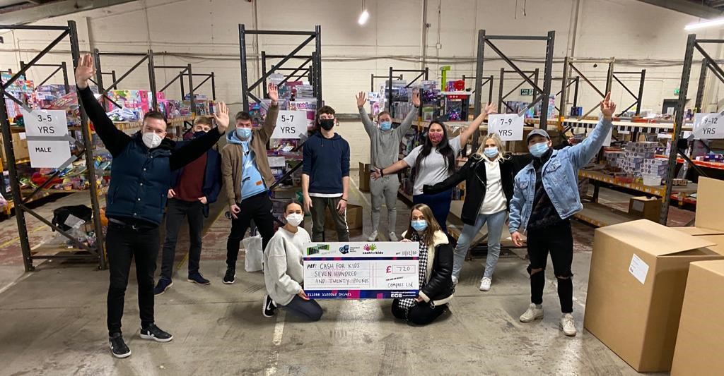 CompassLtd's tweet photo. Compass Associates' Manchester Office raised a fantastic £720 for @cashforkids - Mission Christmas - last week: well done to the whole team!

https://t.co/gWevIucvyq

#charity #Christmas #Children https://t.co/XZpzrA9mCp
