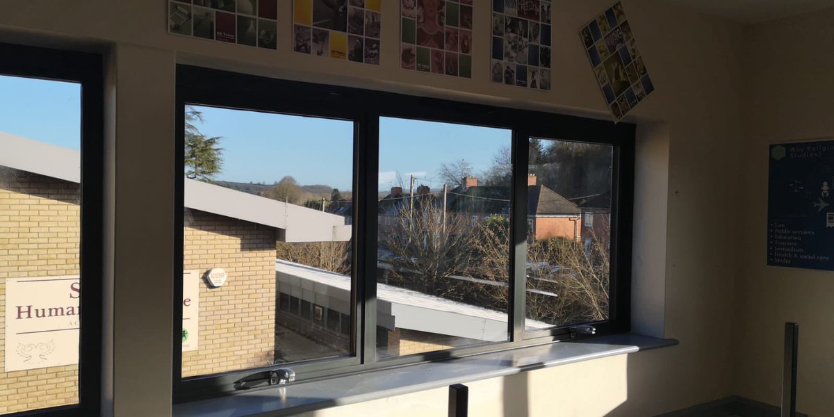 cullenhp_helen's tweet photo. A school holiday for many @SexeysSchool but our amazing site team have a busy few days still ahead of them. This week itβs the installation of new windows and doors to replace the old and broken ones. #siteimprovements #exceptionallearningenvironment https://t.co/yldB07BeGB