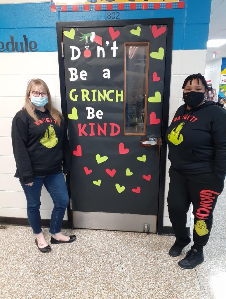 CCMS_MOID's tweet photo. Welcome to IDVille. I love my CCMS Family!!!
#Moid
#JarvisAdams
#DrMustifa
#NicoleBrowder
#CCMSRocks https://t.co/50E4kVOqrG