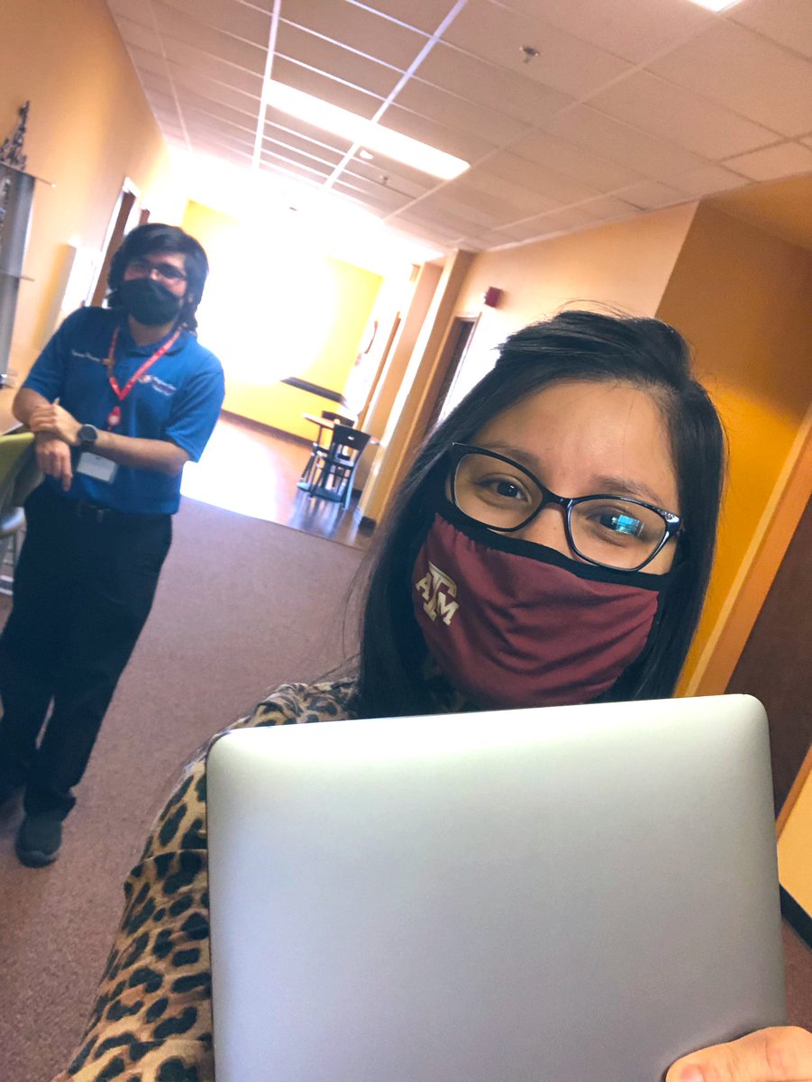 LileanaLedezma's tweet photo. A HUGE “thank you” to our @RegionOneESC Technology department!! They were able to troubleshoot and get my Mac working before the break! #Readyfor2021 #PDready https://t.co/z6c5wauAzJ