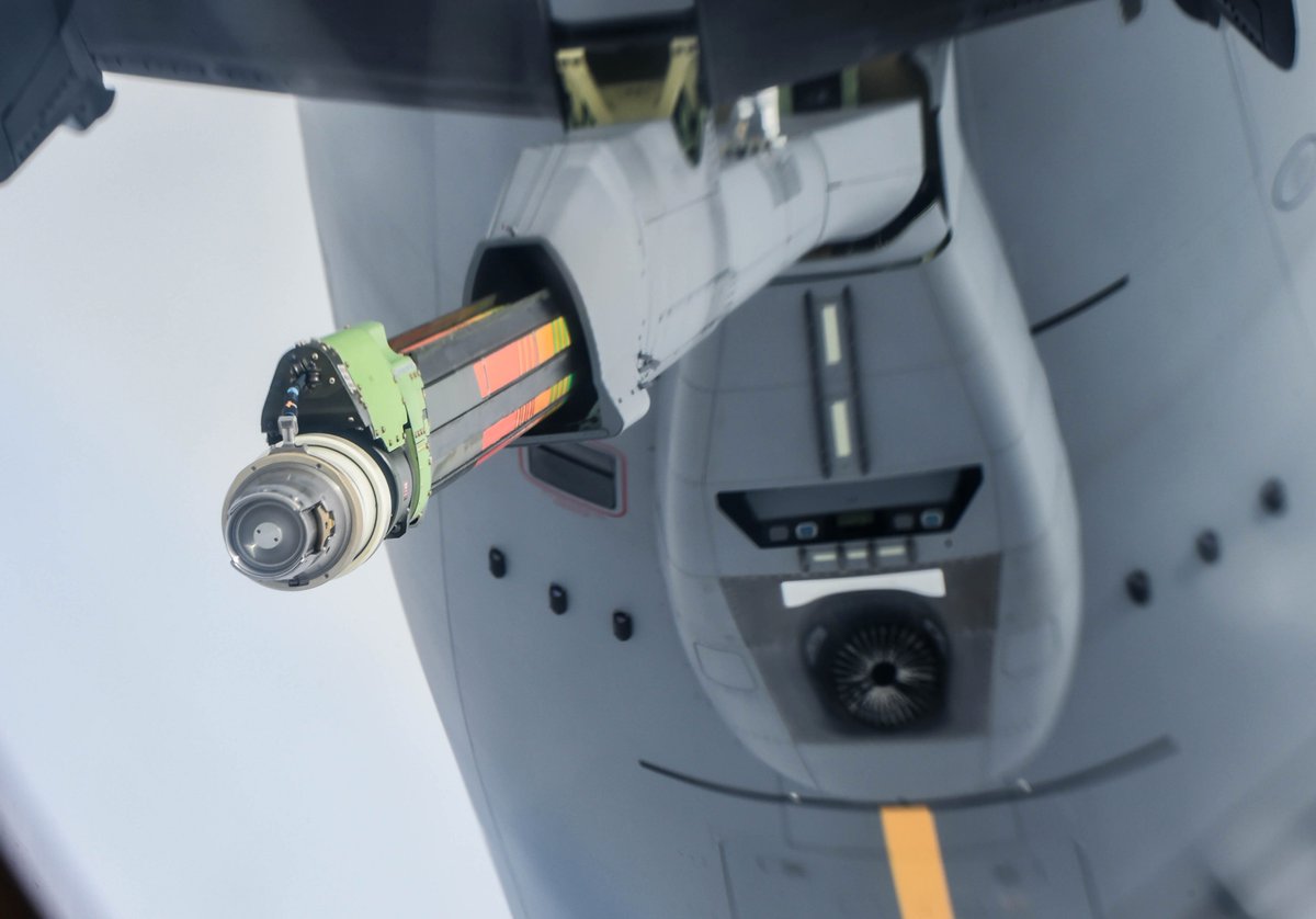 62dAirliftWing's tweet photo. #TBT
In 2019, pilots assigned to the #4AirliftSquadron, #7AS and #8AS flew training flights with the new KC-46 Pegasus refueling tanker. The training allowed Boeing Company boom operators and #62AW pilots to practice refueling procedures with the newest tanker in the fleet. https://t.co/GWHiH6soJd