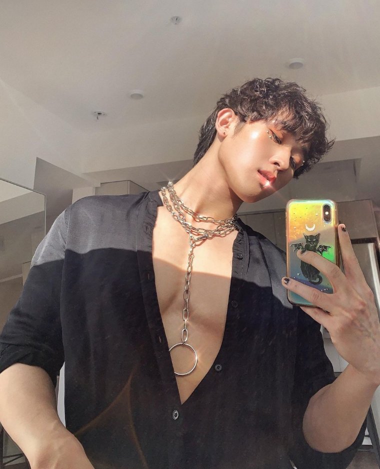 TK92LL's tweet photo. 𝒈𝒆𝒕 𝒎𝒚 𝒑𝒓𝒆𝒕𝒕𝒚 𝒏𝒂𝒎𝒆 𝒊𝒏 𝒚𝒐𝒖𝒓 𝒎𝒐𝒖𝒕𝒉 😈🌈 #tkgram https://t.co/OF5PcqD8oH