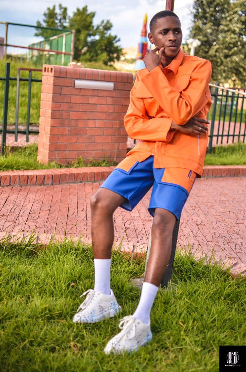 Shipa_Online's tweet photo. Tsa Summer'20 Drop Of The Week.
@roommsstudios Summer Range Comprise of Floral Shirts,Camo and Corduroy Outfits.
Designer @oneal_rs
#roommsstudios #shipaonline #summer2020☀️cc
https://t.co/0qHTBqPiIw https://t.co/gr76ogm4PW