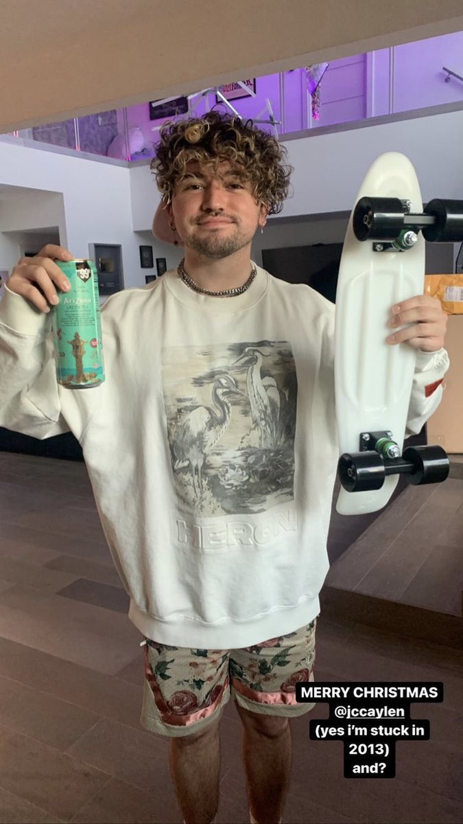 flowerboyjc's tweet photo. im gonna sob he looks like a soft teddy bear 🥺🥺 https://t.co/d4mMcdQlP3
