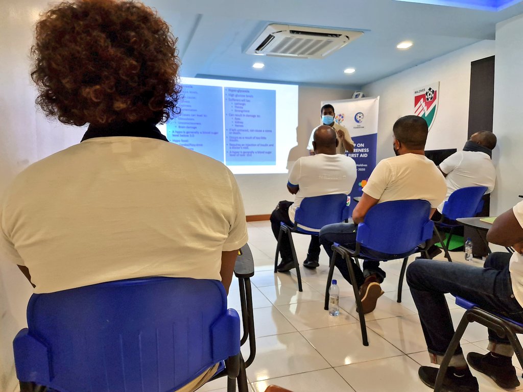 Sharaff__'s tweet photo. Thank you for an extremely  informative,  enjoyable and above all valuable  session delivered by FAM’s leading Sports Physicians.

’Workshop on Health Awareness &amp; Sports First Aid’

#FAMFoundation #ForABetterFuture
@maldivesfacsr @MaldivesFA @bassam_jaleeI @jawaaz https://t.co/mO34td4V3B