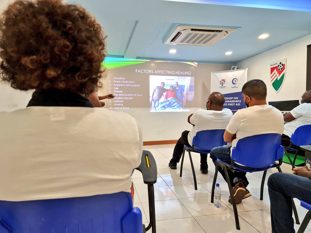 Sharaff__'s tweet photo. Thank you for an extremely  informative,  enjoyable and above all valuable  session delivered by FAM’s leading Sports Physicians.

’Workshop on Health Awareness &amp; Sports First Aid’

#FAMFoundation #ForABetterFuture
@maldivesfacsr @MaldivesFA @bassam_jaleeI @jawaaz https://t.co/mO34td4V3B