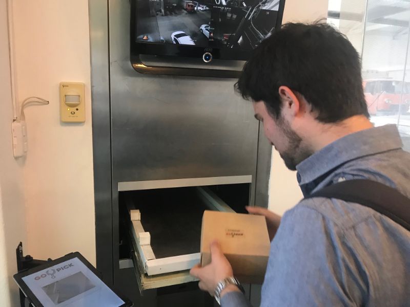 GoyPick's tweet photo. Sin costos fijos, acercamos tus productos a tus clientes 🎁 - https://t.co/0eG1oUa7vl https://t.co/GcbmQHVJDH