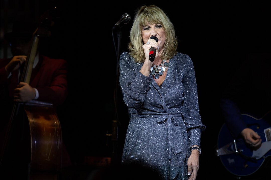 Mandy Taylor tweet media