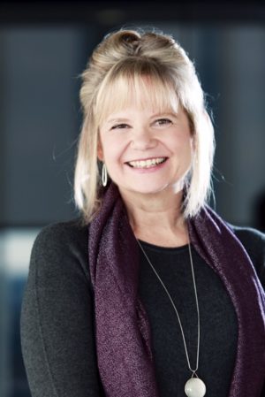 thebookseller's tweet photo. "She writes so beautifully about grown-up emotions and relationships, and she just gets better and better with each new book she writes", @HQstories scoops a four-book deal with ith@SarahMorgan_, starting with The Christmas Escape: https://t.co/pIL9NskUKw https://t.co/OU1MOAccwB