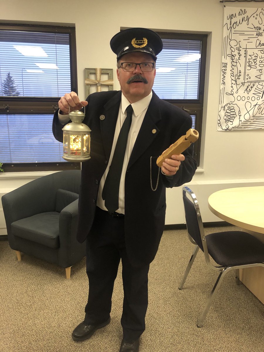 RT_SPAprincipal's tweet photo. Leading one more ride on the Polar Express! #Kinders #STMARGS #2020 https://t.co/n8UdFOGRkA