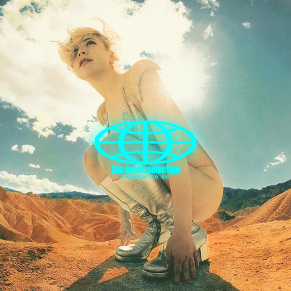 This time with new music videos and releases from <a href="/danz_cm/">Danz CM</a>, <a href="/LUMERband/">LUMER</a>, @alexmcartor, <a href="/youngknives/">¥[]U|\|G K|\|!v€$</a>, <a href="/templeofjoon/">JOON</a> &amp; <a href="/barkbarkdisco/">barkbarkdisco</a>, <a href="/aaronleetasjan1/">Aaron Lee Tasjan</a>, #MoonType and #TRZTN:
bizzarre.co.uk/videos