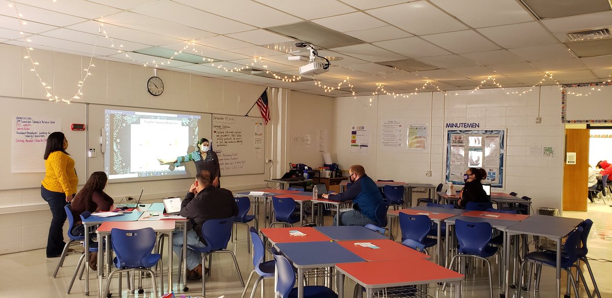 EISDMemorialHS's tweet photo. MHS EDGE (amazing math department) on classroom routines and  procedures for success in on-campus instruction and remote learning for Spring 2021!  @DrLoyolaMHS @TravisMcKelvain @Coach_McC https://t.co/KDXpIwkXlV