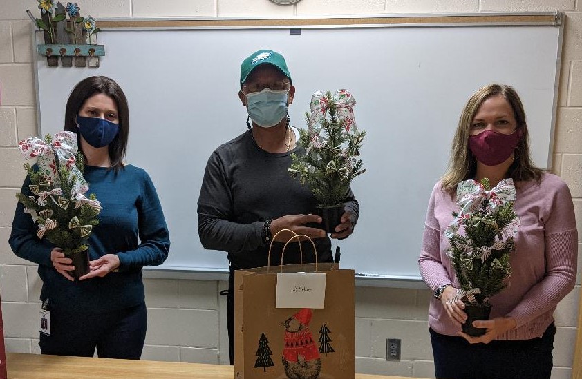 We ♥️ our 6th Grade Team. Thank you for all you do for us! <a href="/RSMSGATORS/">River Springs MS</a>