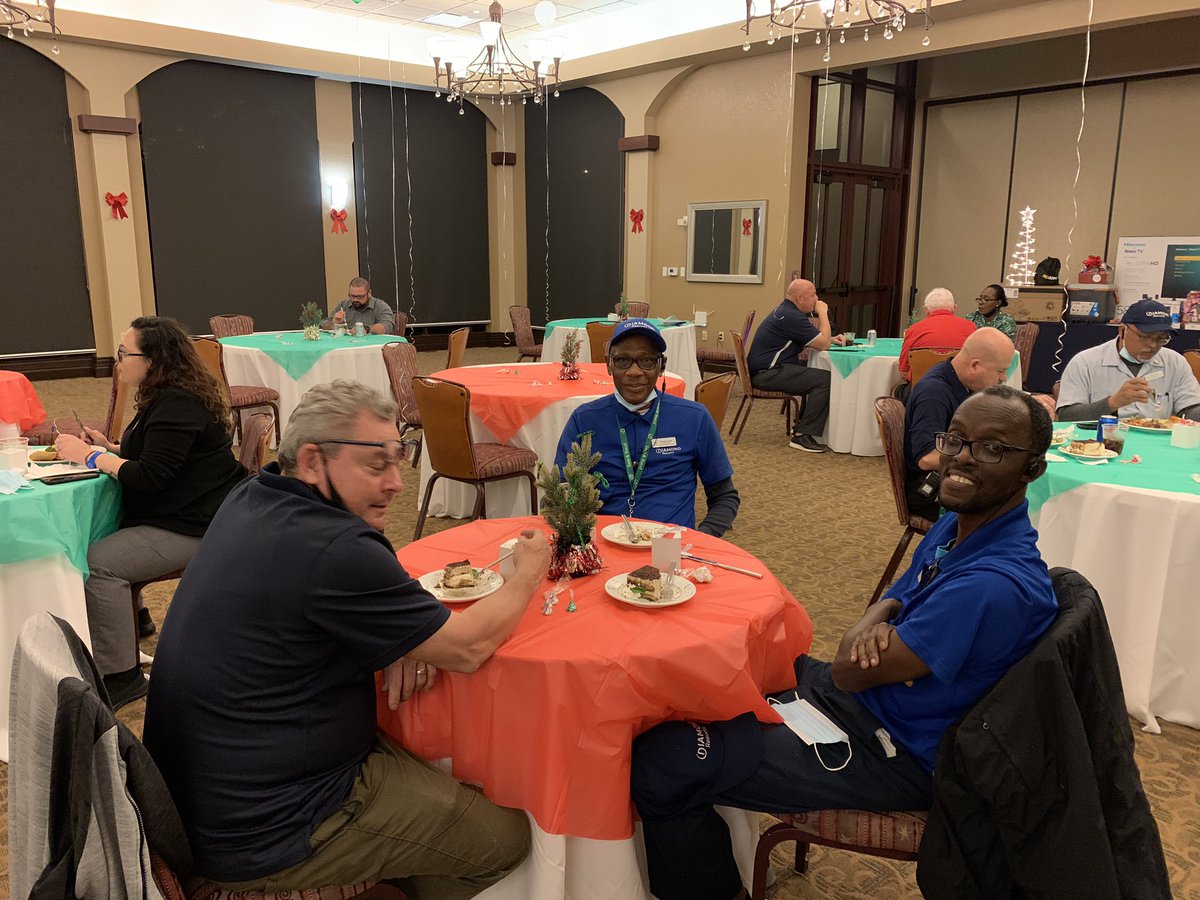 Menriquevilla's tweet photo. We had our second #ALLSTARS2020 celebration at @Mystic_Dunes @diamondresorts @DiamondCareers @mysticdunesgc #DiamondEliteStatus  @TheVacationDR @t_gregory25 @DavidMartella @ActivityOrlando  A great opportunity to celebrate with our phenomenal Team https://t.co/mvvp46mNL0