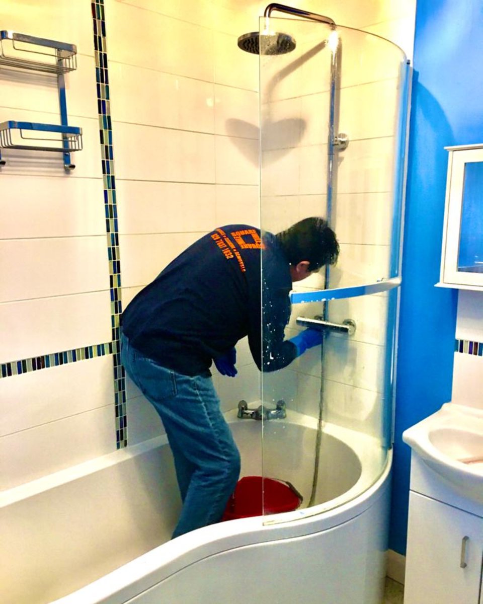 Cleaner4London's tweet photo. Our deep clean thoroughly disinfects your home to remove the dust, dirt and grime. We can also carpet and upholstery clean your home with professional carpet cleaning machines and we can treat with microbial fogging service.
Our offer: https://t.co/i5iBUlKIKG
#cleaningservice @HB https://t.co/wsjCpINUQV