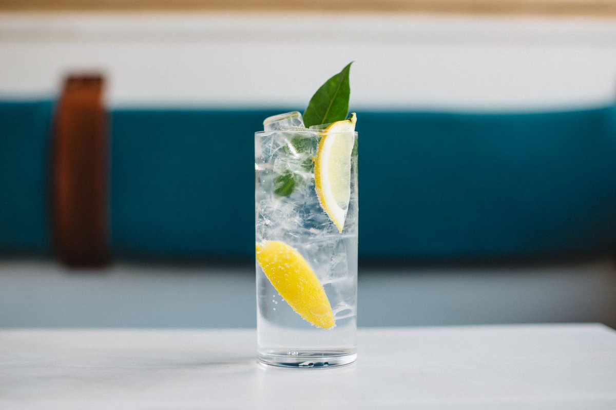 PorthillyDist's tweet photo. 50ml Porthilly Spirit Gin, poured over ice in a highball glass. Top up with tonic and stir. Use two lemon wedges and a bay leaf for a well balanced sweet and citrus hint. #GinandTonic https://t.co/lcWUe2YLdN