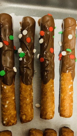 CandyStashSweets&Treats tweet media