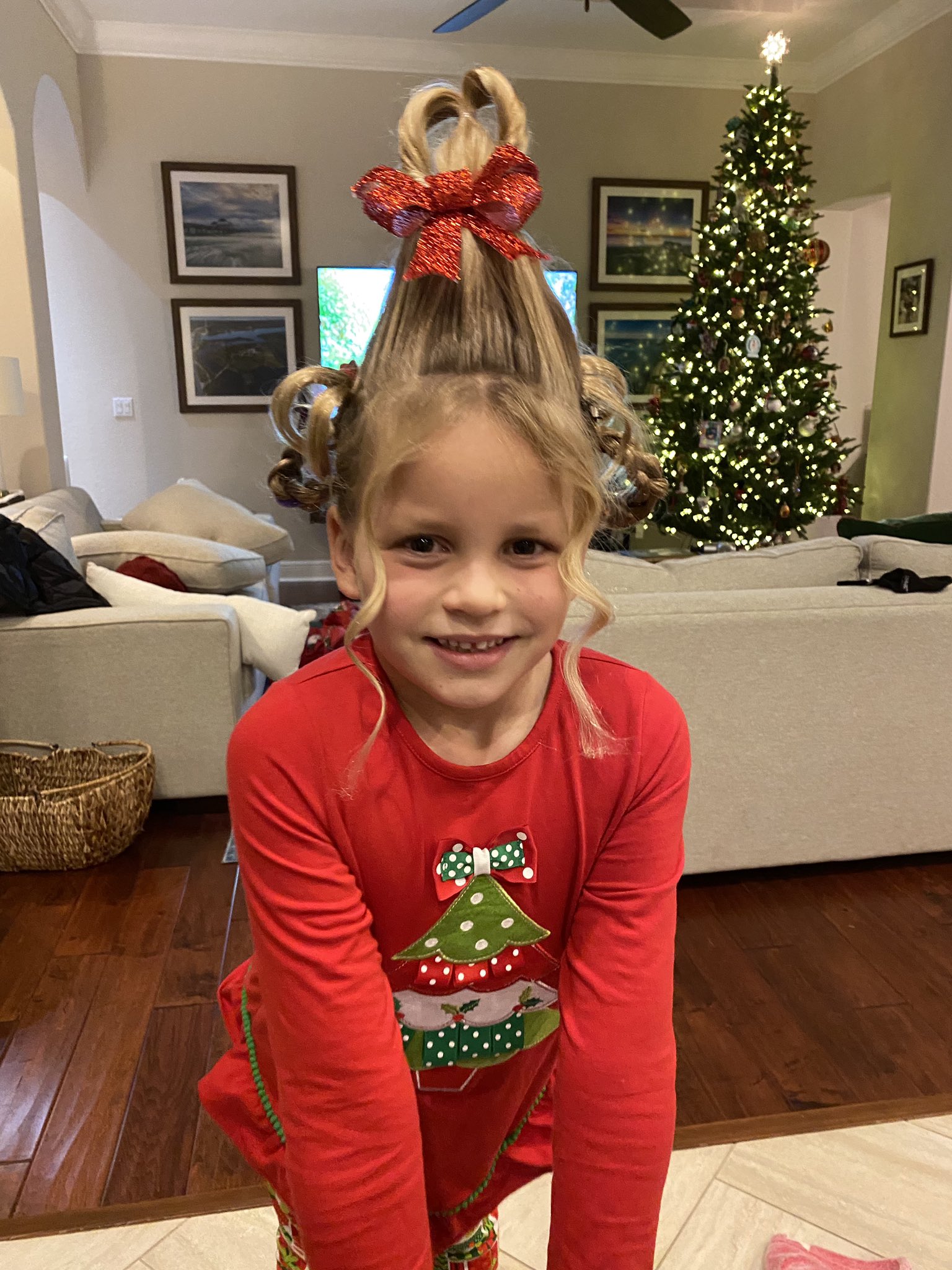Cindy Lou Who Hair Tutorial