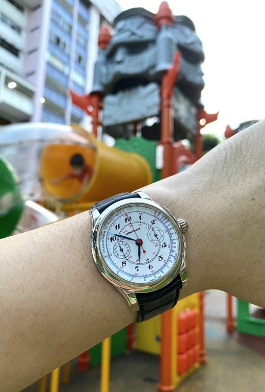 PuristSPro's tweet photo. At the βDevilβs playgroundβ
https://t.co/DSHkuElz82
#Montblanc
#CollectionVilleret #HeritageSpiritCollection https://t.co/A6H6eFMESN