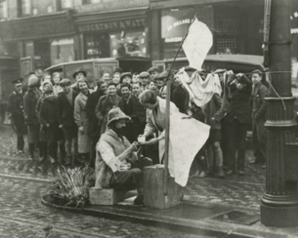 UoD_Archives_RM's tweet photo. Students have been involved in public engagement activities @dundeeuni from the founding of the university. Throughout the years many activities involved raising funds for charities which continues with @dusa_theunion RAG work https://t.co/Y9fPF9lKxN #Engage2020 #DundeeUniCulture https://t.co/0HBOqAn4yj