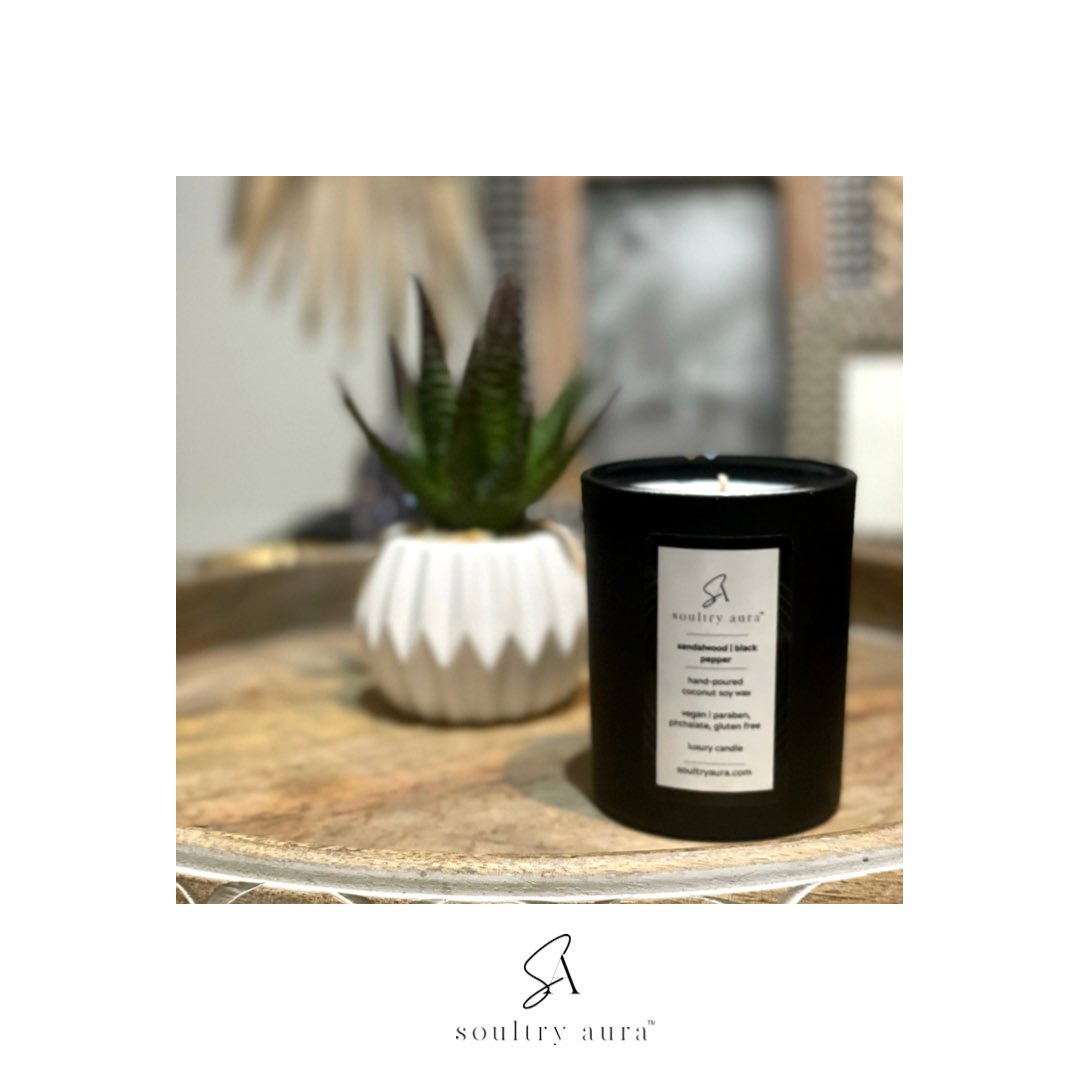 loft81home's tweet photo. The simplicity of our matte black LUMINARY vessel holds the rich deep scent of SANDALWOOD & BLACK PEPPER. A scent sure to please everyone’s scent palate.
#candle #gift #candlelight #luminary #holidaygifts #soultryscents #soultryburn https://t.co/TF1WK6GpUc