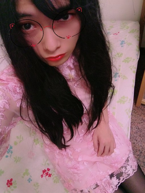 今天好多追隨是怎麼了(&bull; ▽ &bull;;) https://t.co/vHnzadUtxp