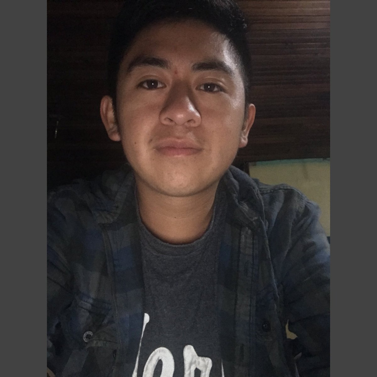 ImberRoy8's tweet photo. #NuevaFotoDePerfil https://t.co/t8dmfuU3Ah
