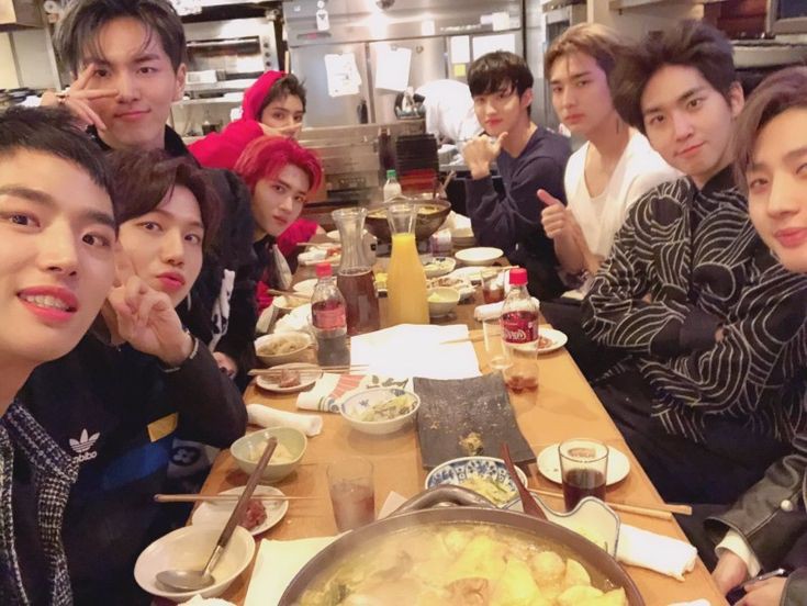 ― a thread of pentagon group selcas ♡