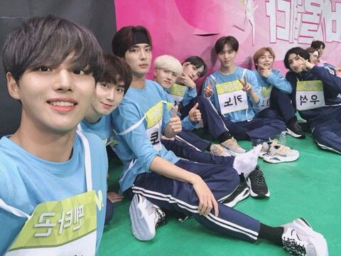 ― a thread of pentagon group selcas ♡