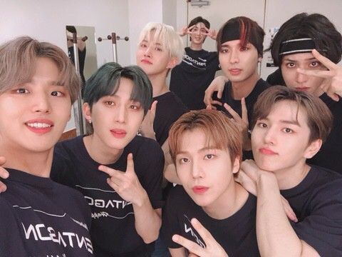― a thread of pentagon group selcas ♡