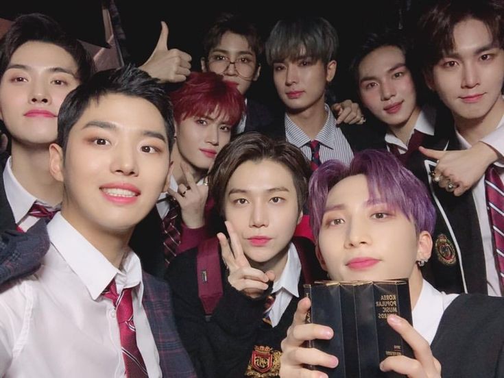 ― a thread of pentagon group selcas ♡