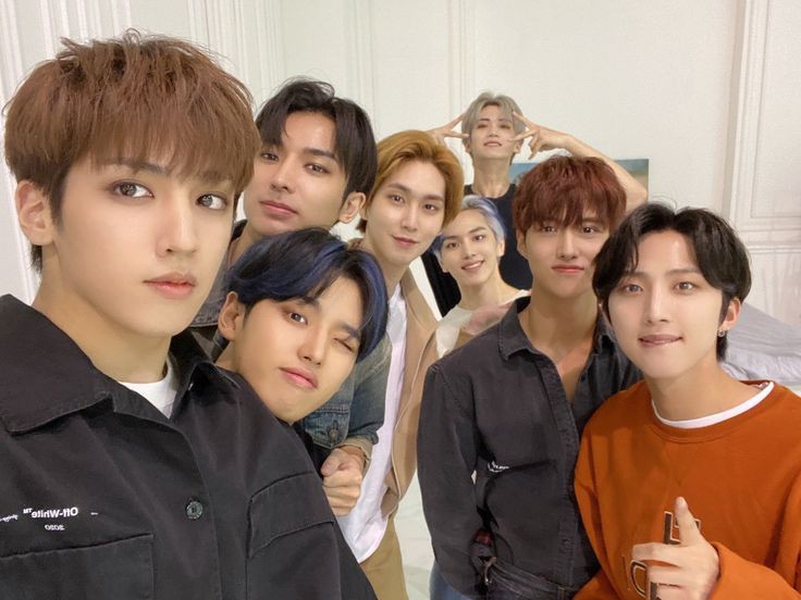 ― a thread of pentagon group selcas ♡
