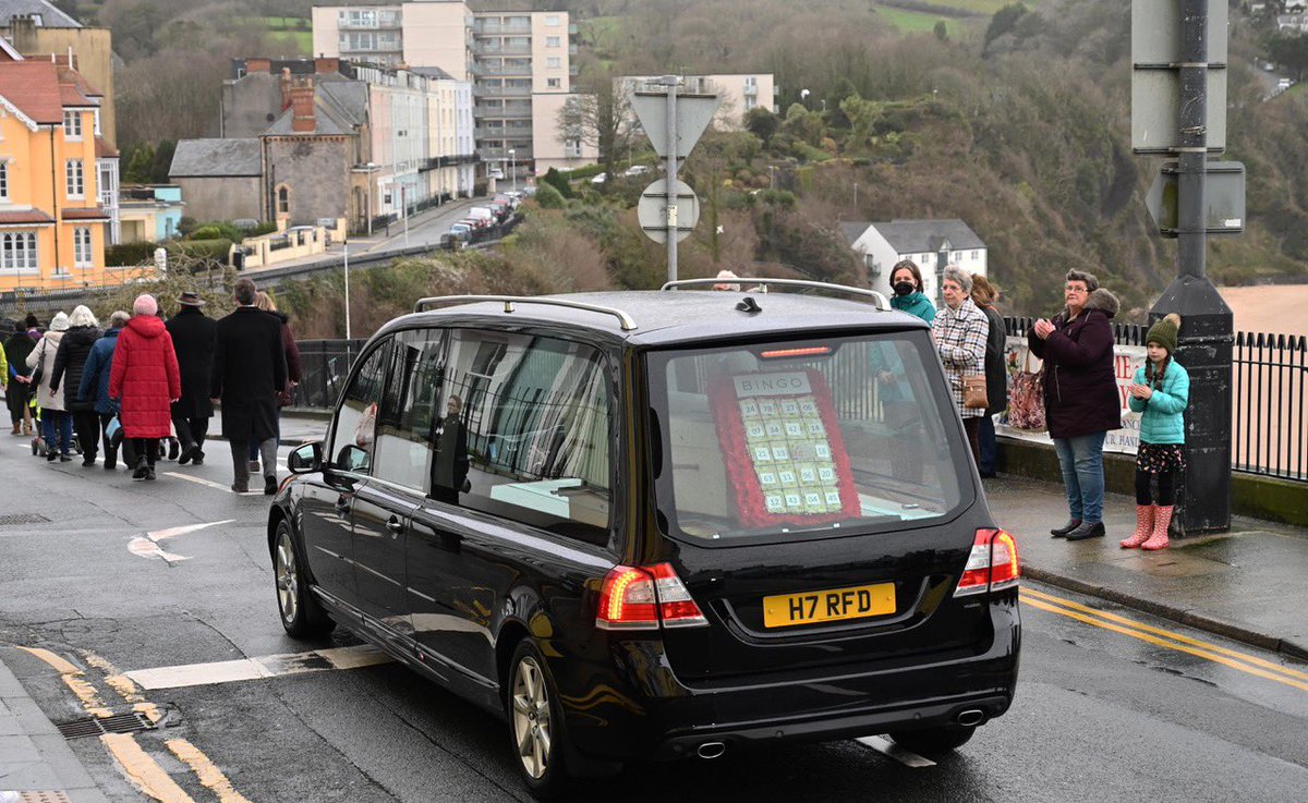 Tenby Observer tweet media