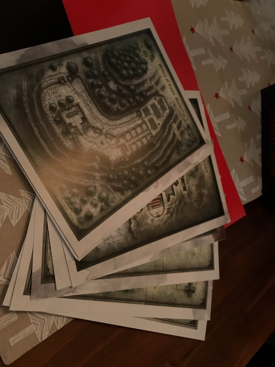 What’s in this folder? Every single  @schley map! 19 of them. Printed in high quality glossy card stock. Wow. 