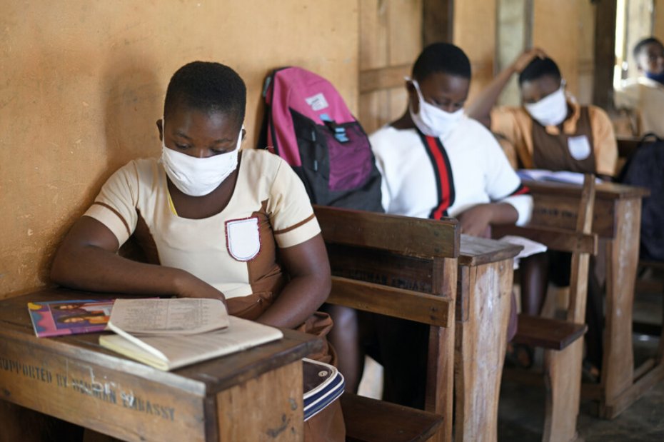 PlanFrance's tweet image. #CNH2020 

❌23,8 millions d’enfants &amp;amp; jeunes, dont 11,2M de filles, risquent de ne pas retourner à l’école en 2020 en raison du #Covid19.

Le Covid n’est pas aveugle au genre : 1 attention particulière doit être portée à la réduction des inégalités &amp;amp; à la situation des filles !