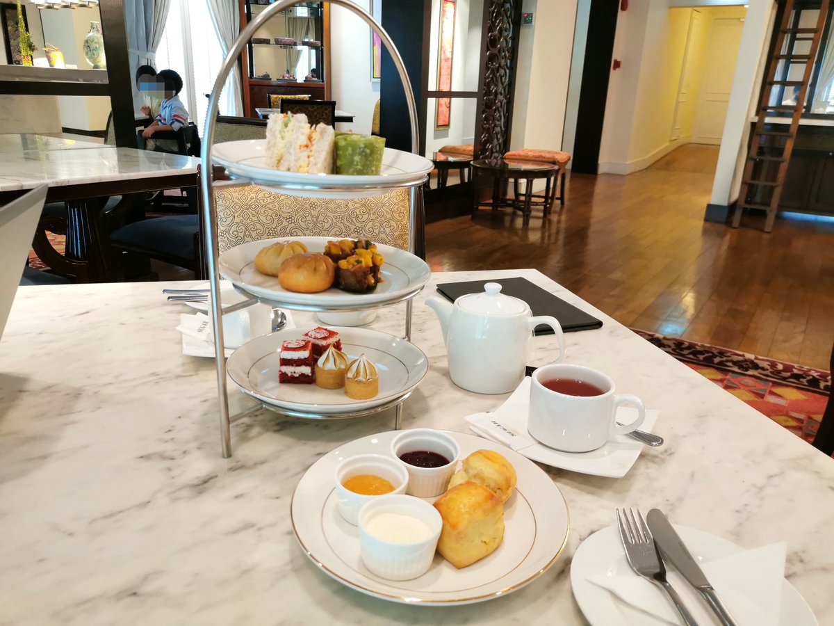 ホテルに住みたいmeh ブログ更新 シンガポールで好きなホテルラウンジの一つ インターコンチネンタルシンガポールのクラブラウンジ 朝食からアフタヌーンティー イブニングカクテルまで全て見せます T Co Lqjkeqpr2e