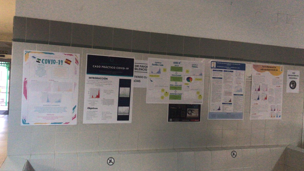 infouex's tweet photo. ✔️La profesora @cortizcaraballo con sus estudiantes de Matemáticas de Bioquímica en @infovetcaceres han estudiado la evolución de la pandemia de la COVID-19 en España
✔️Como colofón final, ayer estuvo con ellos el periodista @SergioParra97 
✔️Trabajo: memoria, póster y su defensa https://t.co/M5IUNDygP8