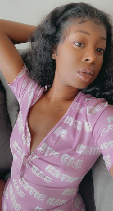 Wake y&rsquo;all ass up ! https://t.co/Jc6YlaQVGr