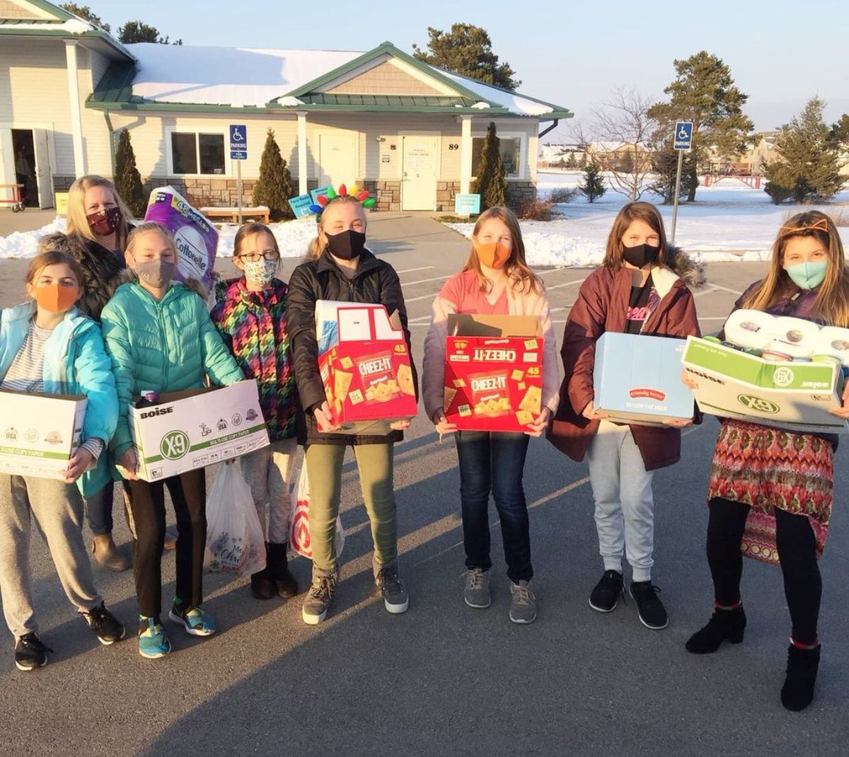 HeritageNL's tweet image. In response to our Chapel theme this month of being Servant Workers - our 5th grade took it upon themselves to organize and collect food for the @nlcpantry. Yesterday students sorted and dropped off the donations. Great job 5th grade. #HCSTransform #ServantWorkers