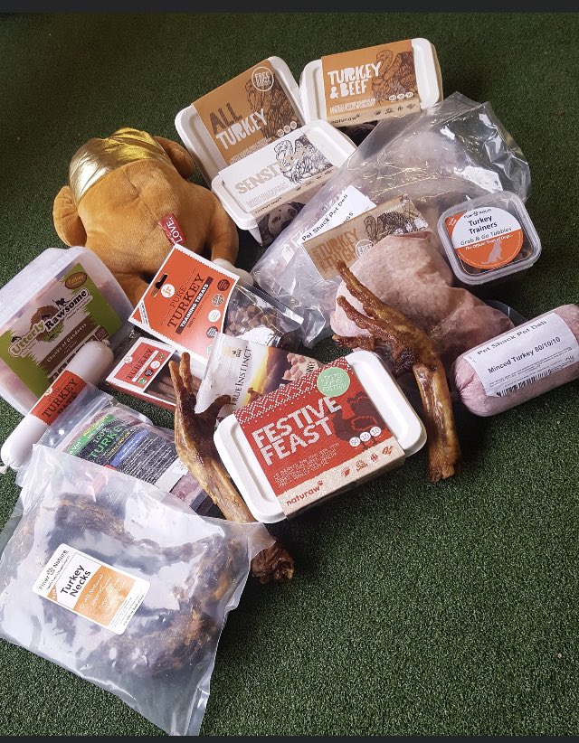 PET_SHACK_DELI's tweet photo. It's beginning to look alot like Christmas 🎄🐾 We have lots and lots of Turkey based food &amp; treats for your Dogs 😍 
#christmasdogshop #dogschristmasdinner #Liverpooldogs #dogshop  #liverpool #crosby #bootle #sefton #litherland #scousedogs #merseysidedogs #rawfeedspecialist #RAW https://t.co/Dqd3qmX7y3