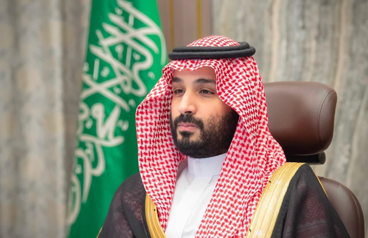 AJELNEWS24's tweet photo. وزير الصحة:

كل الشكر والتقدير لسمو ولي العهد الأمير محمد بن سلمان على حرصه ومتابعته الدقيقة لأزمة كورونا من قبل ظهور أي حالة في المملكة .. وكان متابعاً لتوفير اللقاح المضاد لكورونا حتى مساء البارحة، وهو حريص على توفيره للجميع بلا استثناء . https://t.co/rkgZh7SHDm