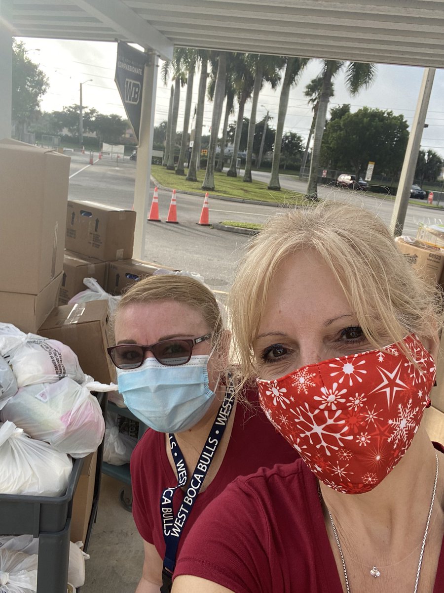 Making sure our families have meals for the break <a href="/EdmundCapitano/">Edmund Capitano</a> <a href="/harveyoaxaca/">Dr. Harvey Oaxaca</a> <a href="/EsolPbc/">ESOL PB Schools</a>