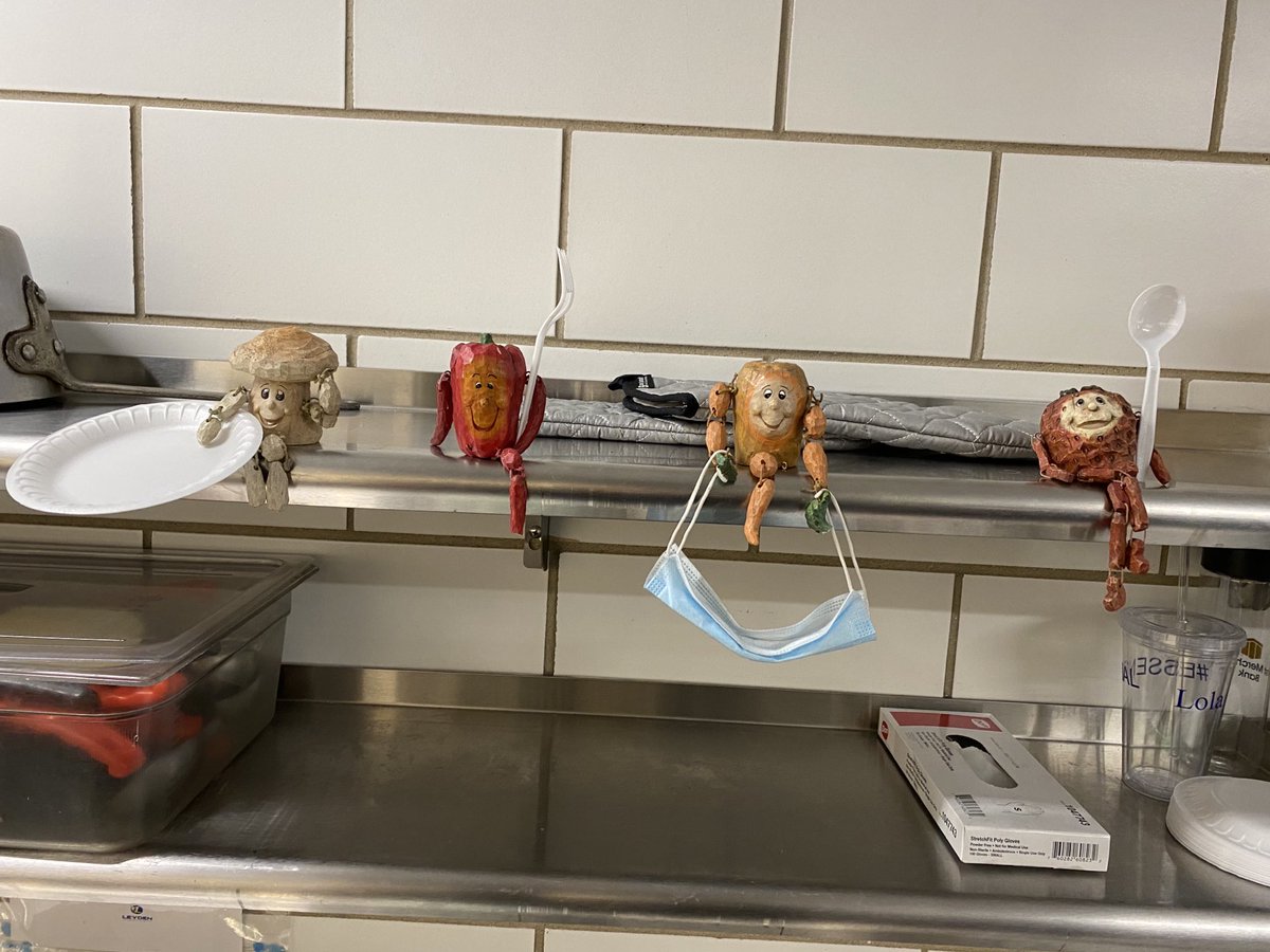 East Leyden Lunches tweet media