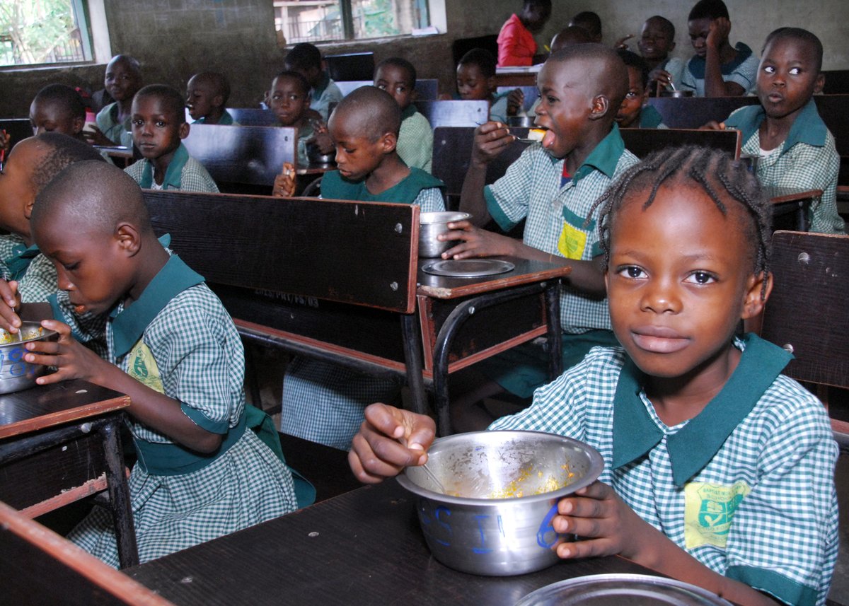 actionhealthinc's tweet photo. Over the past year, our team continued to promote accountability and transparency in the Home Grown School Feeding Programme in Ogun State. The programme has helped to reduce dropout rates and contributed to local agriculture.
#HGSFP #OgunHGSFP #NHGSFP #ActionHealthInc https://t.co/YWRDkRi5ge