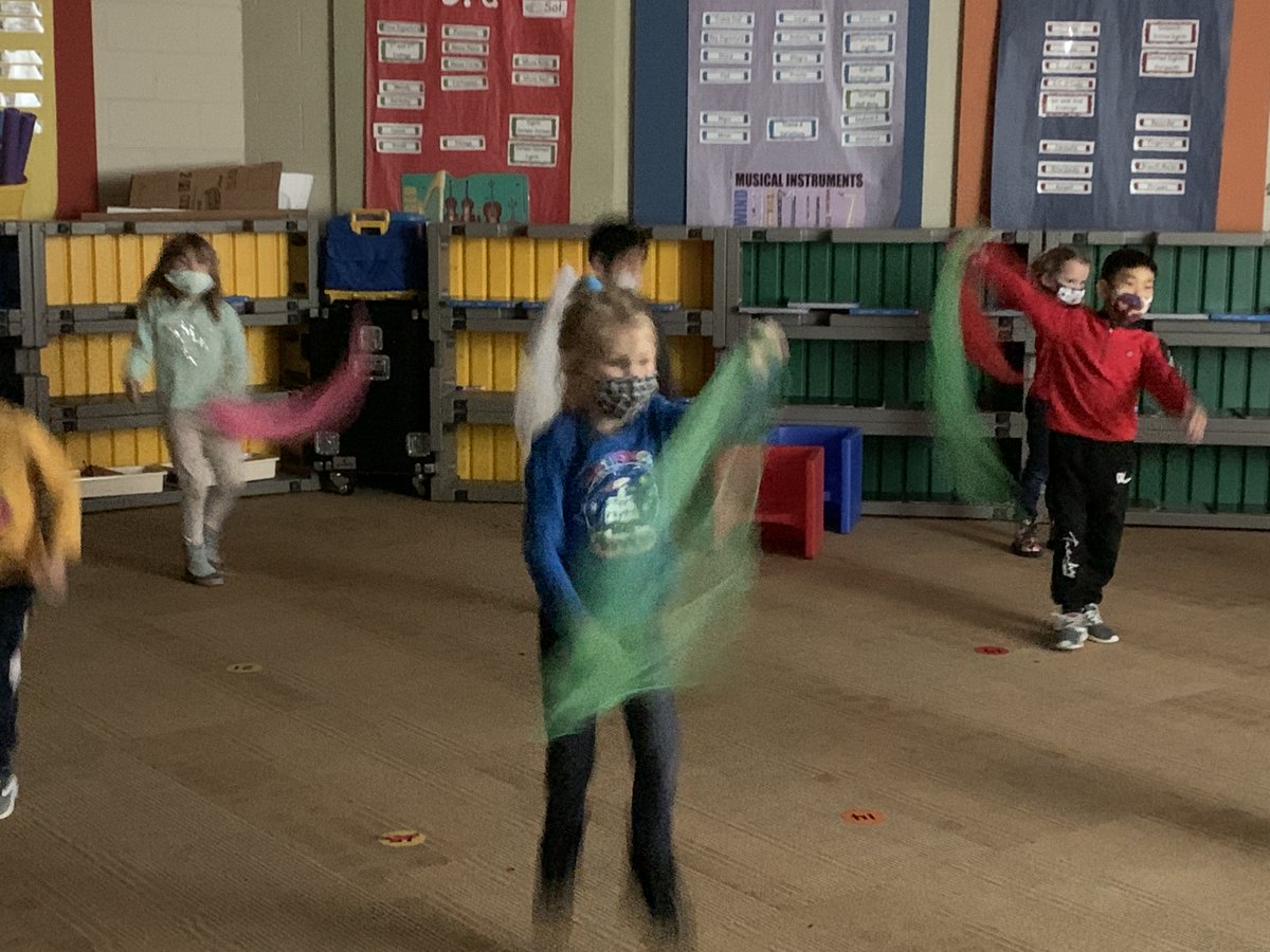 ElkhornPS_SW's tweet photo. Kindergarten was doing a jig in a creative movement lesson with tunes from the Nutcracker in music class. #EPSAchieves https://t.co/IiL75yVl2Y