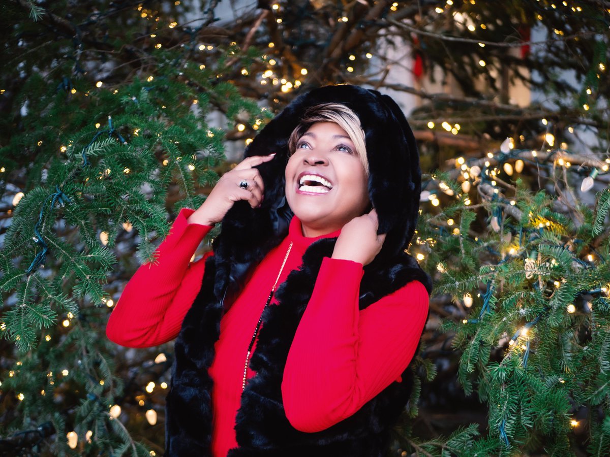 GeVonna's tweet image. It's beginning to look a lot like Christmas.