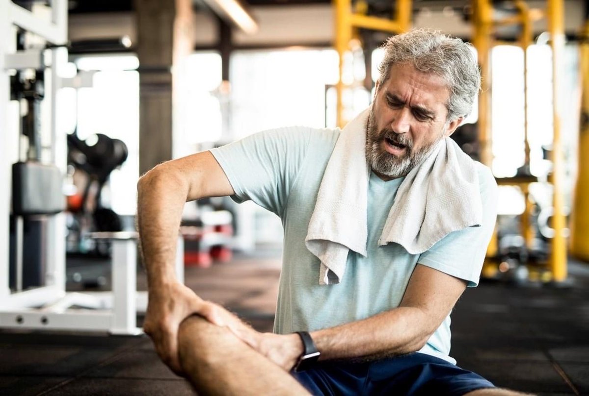 NoyesKnee's tweet photo. Are you sick of living in pain and is your mental health suffering because of it? Do not let pain win!

Book an appointment online with us today to start feeling better now:
https://t.co/evJOxg6IgX https://t.co/Sqq0rxmAas