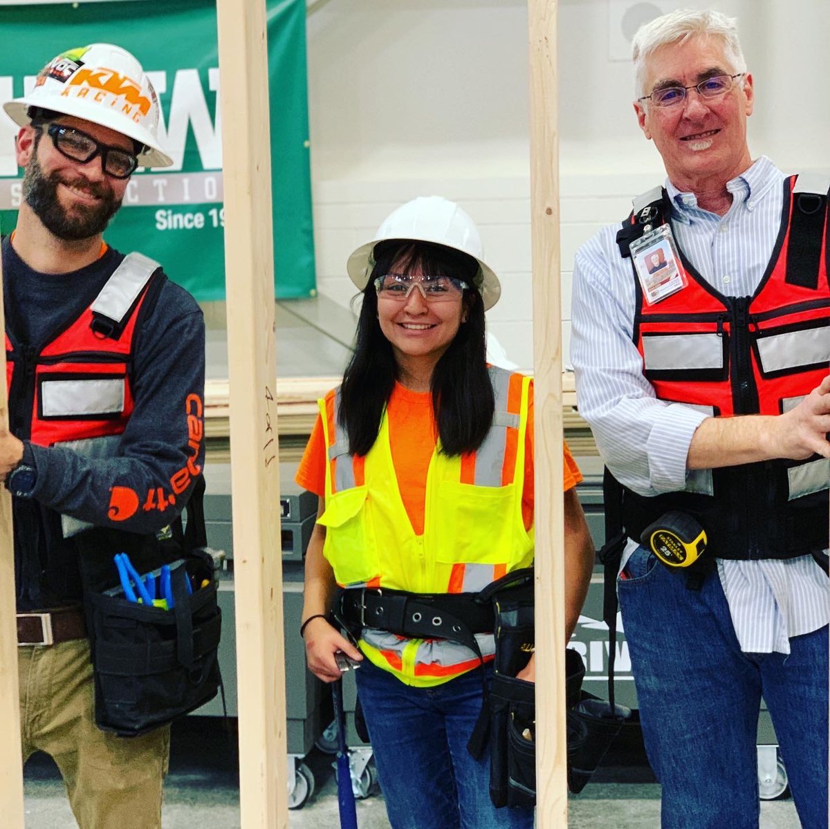 CefColorado's tweet photo. Big thanks to all our @metrodenvercic Instructors! Even during school closures, they are working towards innovative ways to keep students engaged and educated! Here are some throwbacks to sweet moments we’ve had with instructors! 
#throwbackthursday
#cefcolorado
#teachersrule https://t.co/ehhWRLHjyx