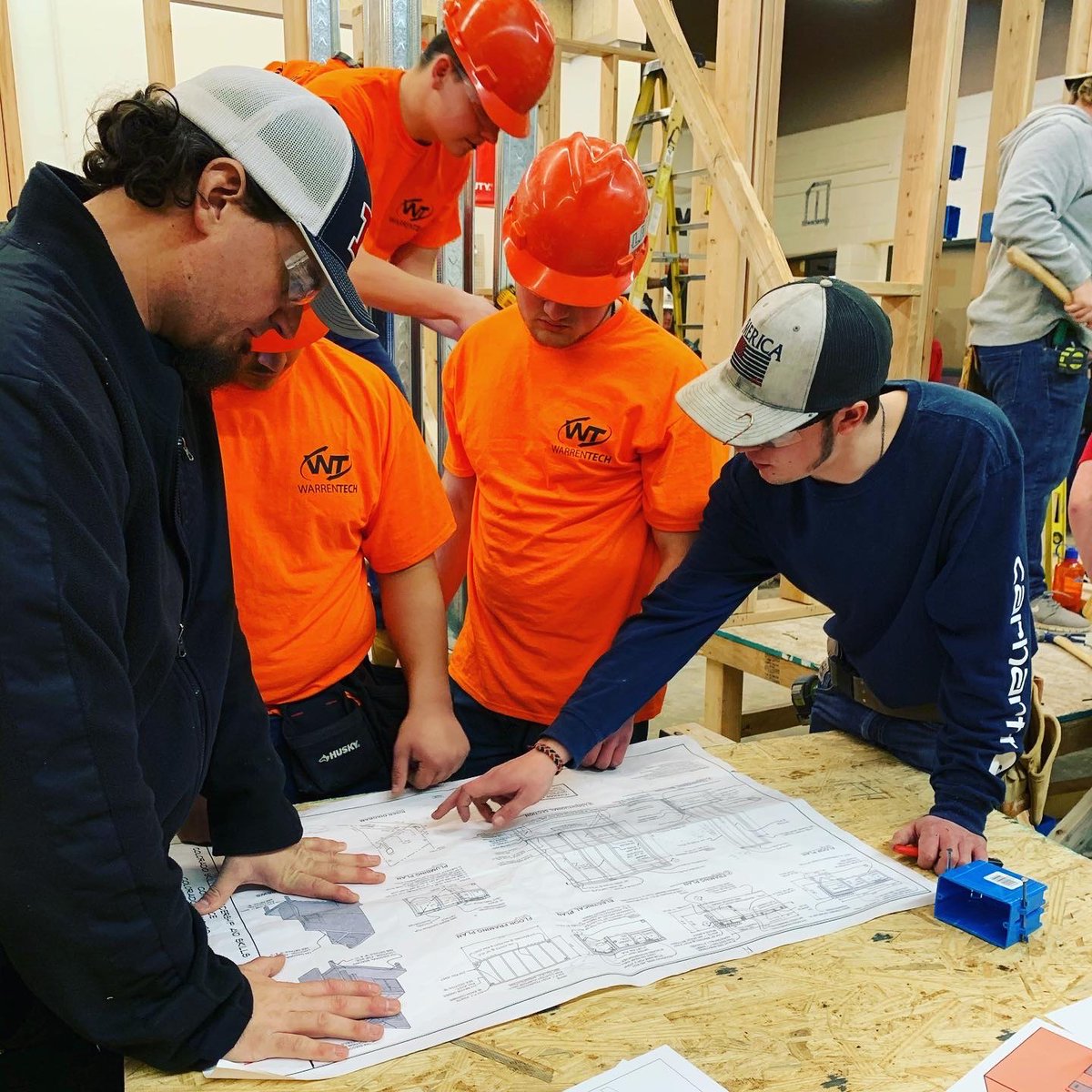 CefColorado's tweet photo. Big thanks to all our @metrodenvercic Instructors! Even during school closures, they are working towards innovative ways to keep students engaged and educated! Here are some throwbacks to sweet moments we’ve had with instructors! 
#throwbackthursday
#cefcolorado
#teachersrule https://t.co/ehhWRLHjyx